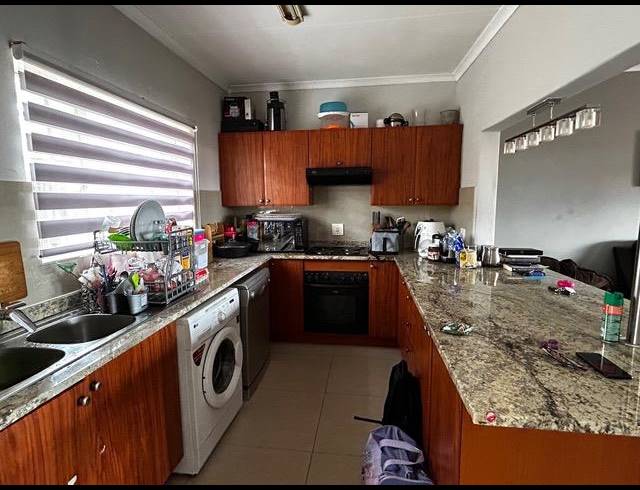 2 BEDROOM TOWNHOUSE FOR SALE IN EDEN GLEN